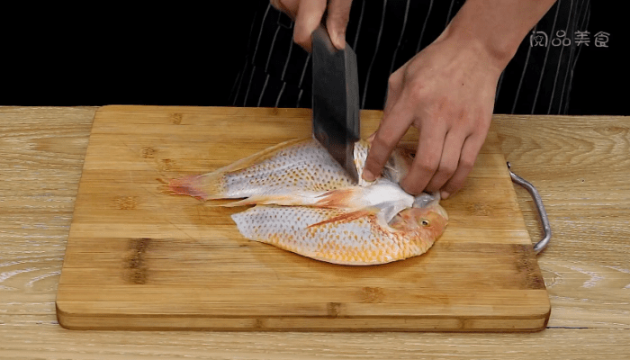 红烧鱼做法步骤：2