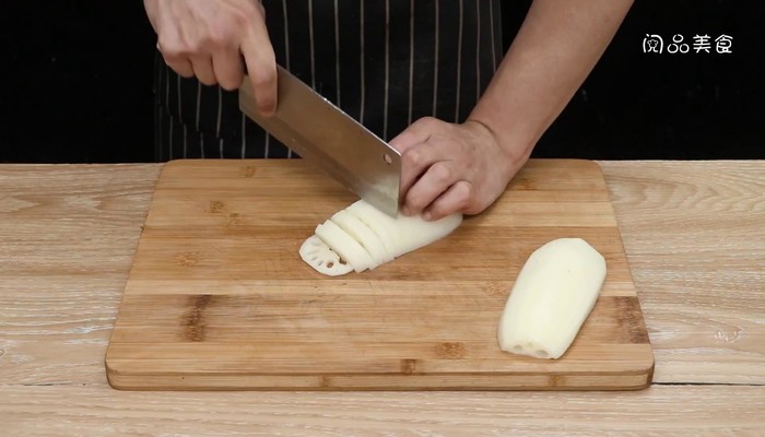 干锅莲藕做法步骤：2