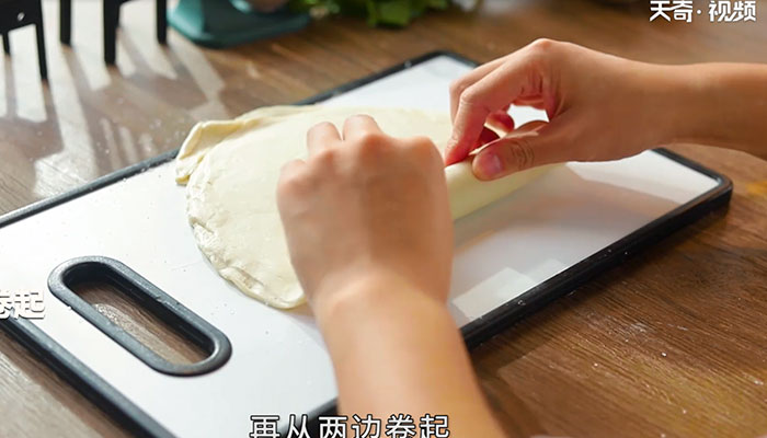 手抓饼蝴蝶酥做法步骤：4