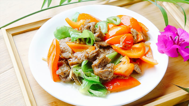 青红椒牛肉