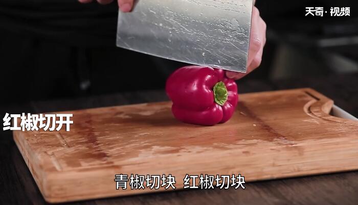 炖秋刀鱼做法步骤：4