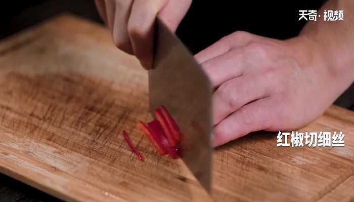 清蒸鲳鱼做法步骤：3