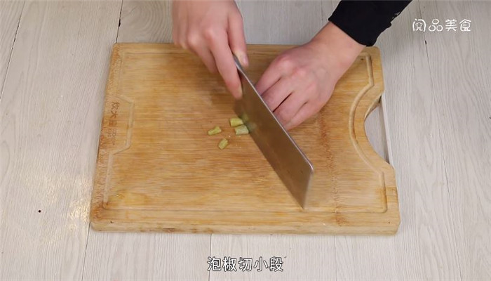 泡椒柠檬鸡爪做法步骤：6