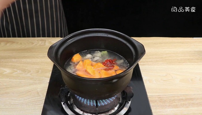 老鹅萝卜汤做法步骤：9