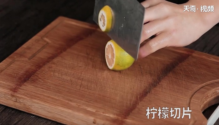 卤香鲍鱼做法步骤：2