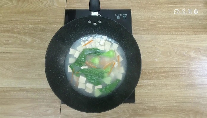 青菜豆腐汤做法步骤：7