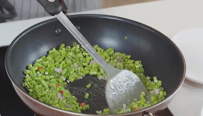 丝瓜炖鸡做法步骤：10