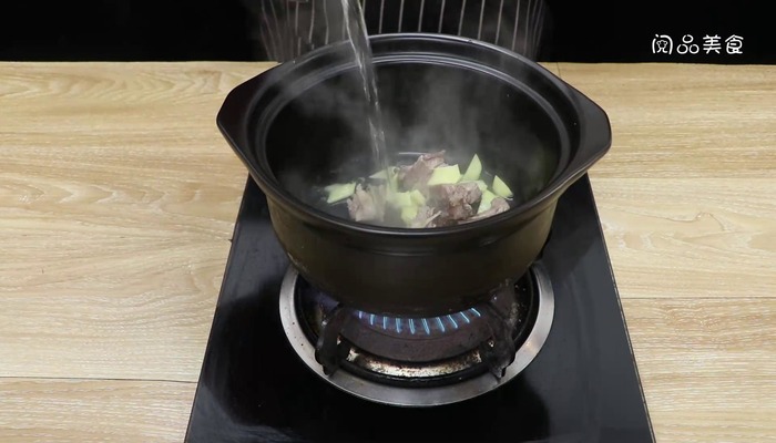 甜笋骨头汤做法步骤：7