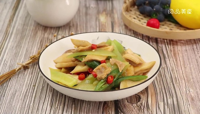 金华火腿炒莴笋鸡腿菇