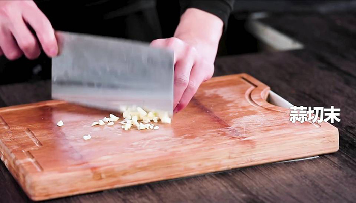 港式豆豉蒸鸡脚做法步骤：2