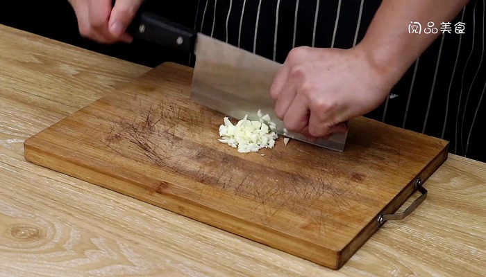 胡萝卜烧肉做法步骤：8