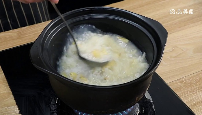 百合粥做法步骤：6