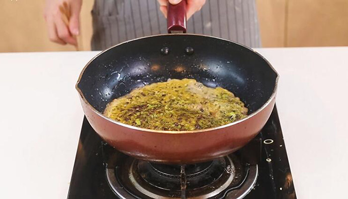 青椒炒肉做法步骤：7