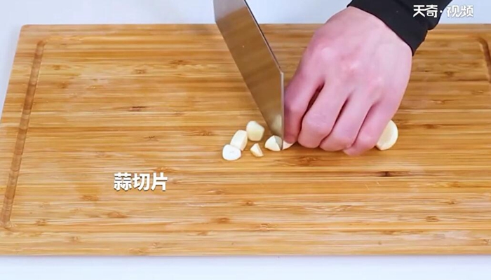 香辣花甲做法步骤：4