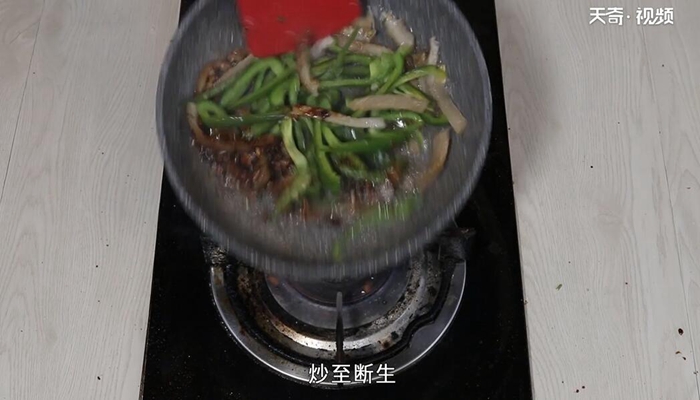 猪皮做法步骤：9