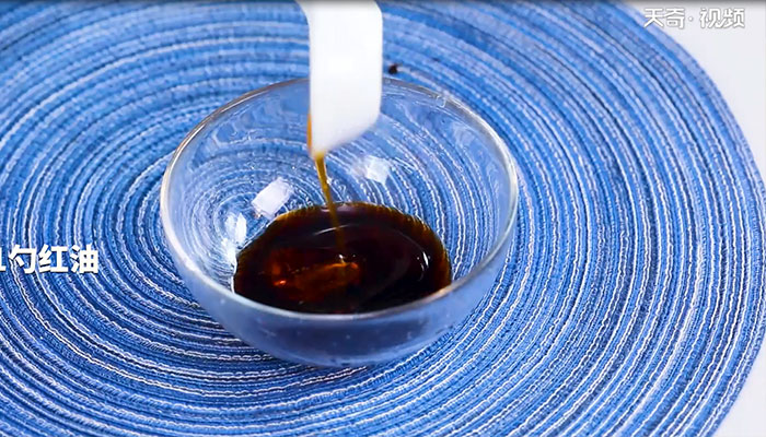 烧椒皮蛋做法步骤：3