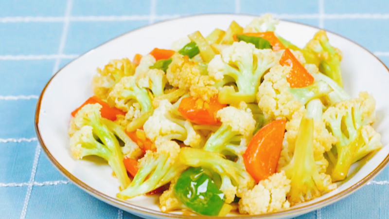 彩椒花菜做法步骤：9