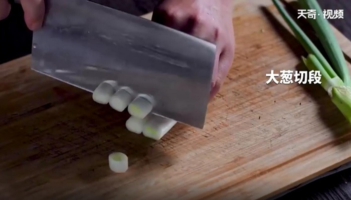 香辣皮皮虾做法步骤：3