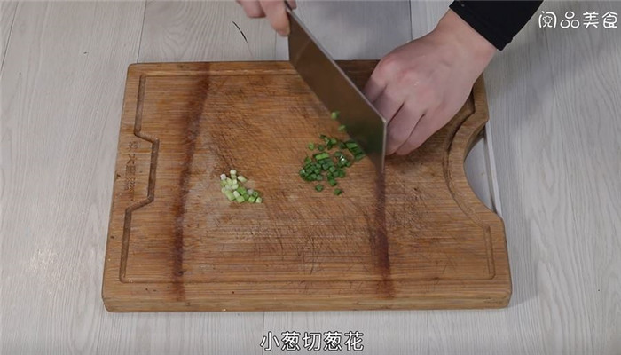 排骨青豆汤做法步骤：4