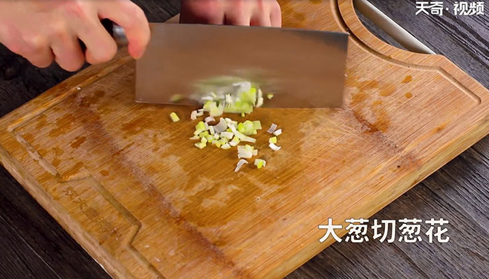 外婆菜炒鸡蛋做法步骤：4