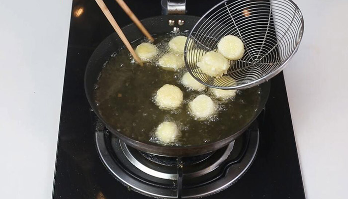 清炒滑子菇做法步骤：10