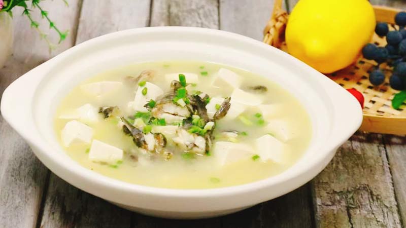 黄骨鱼豆腐汤