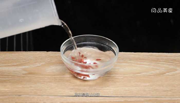 鲫鱼清汤做法步骤：4