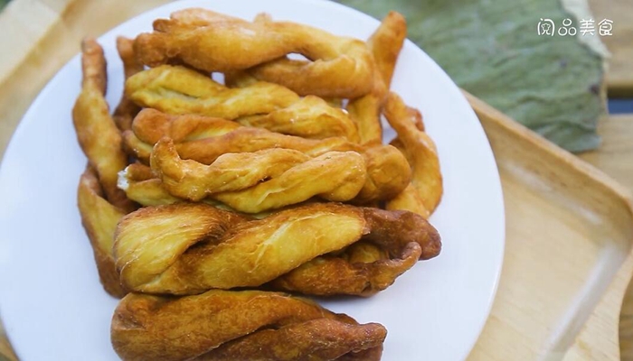 脆皮麻花做法步骤：5