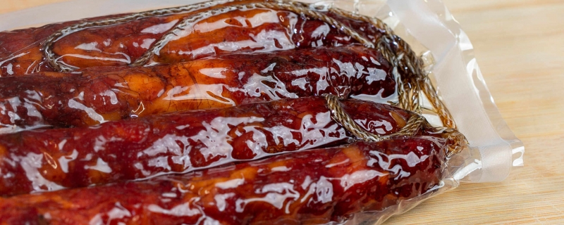 香肠煮好了是冷了再切吗