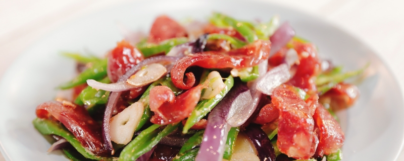 川味香肠炒什么菜好吃