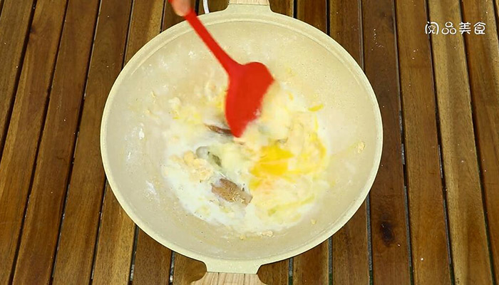 海绵蛋糕做法步骤：2