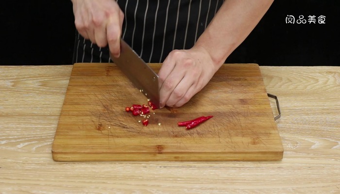 红烧罗非鱼做法步骤：7