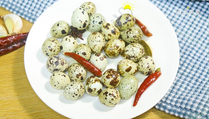 卤鹌鹑蛋做法步骤：5