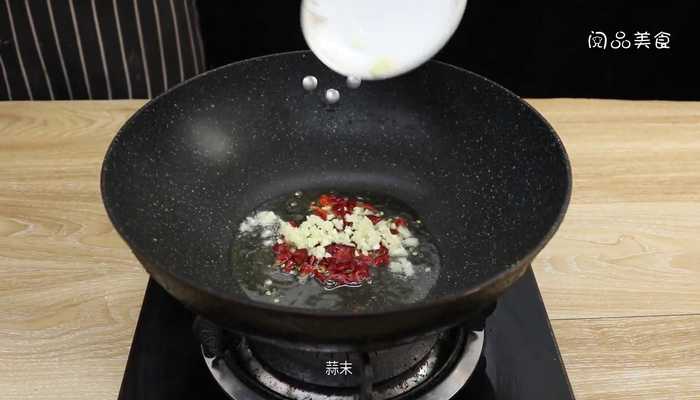 干煸大头菜做法步骤：6