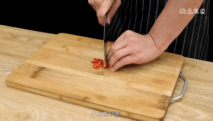 臭豆腐做法步骤：5