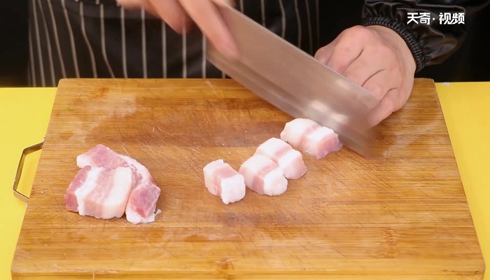 红烧肉做法步骤：2