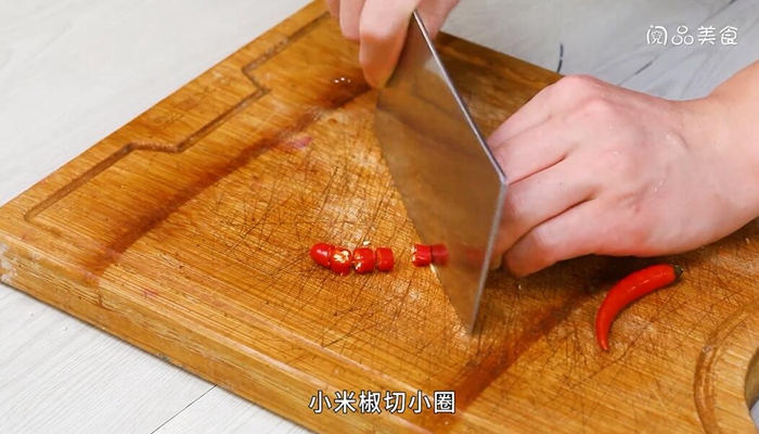 酸辣鲍螺肉做法步骤：4