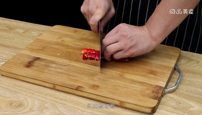 胡萝卜烧肉做法步骤：6