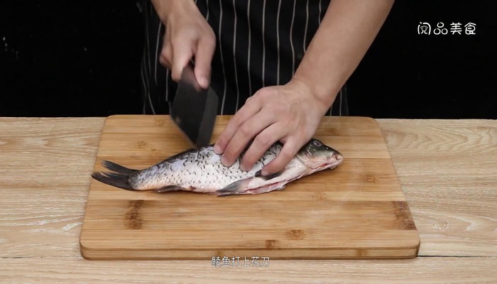 香辣鲮鱼做法步骤：2