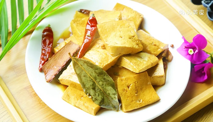 麻辣卤豆腐