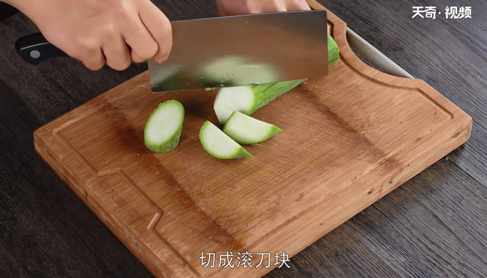 竹荪丝瓜汤做法步骤：4