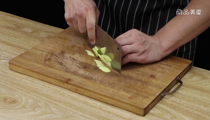 黄骨鱼豆腐汤做法步骤：5