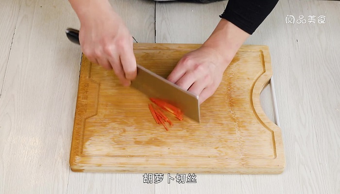 鸡丝炒饭做法步骤：3