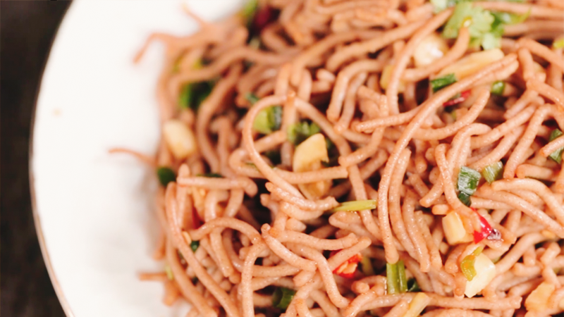 凉拌饸络做法步骤：9