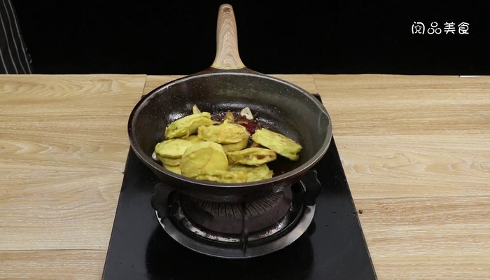 鱼香茄饼做法步骤：12