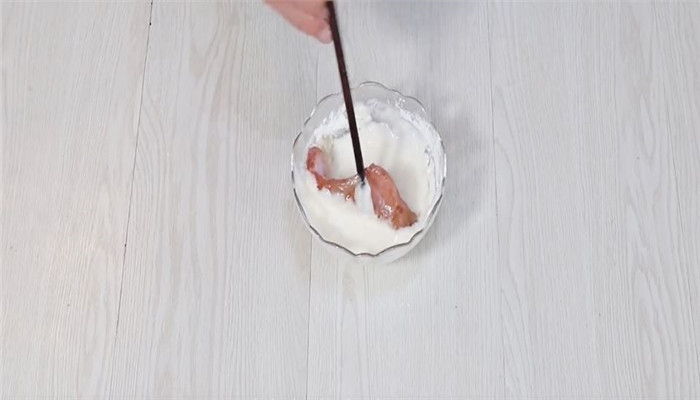 炸鱼做法步骤：8