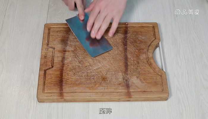 蛋黄碎牛肉粥做法步骤：6