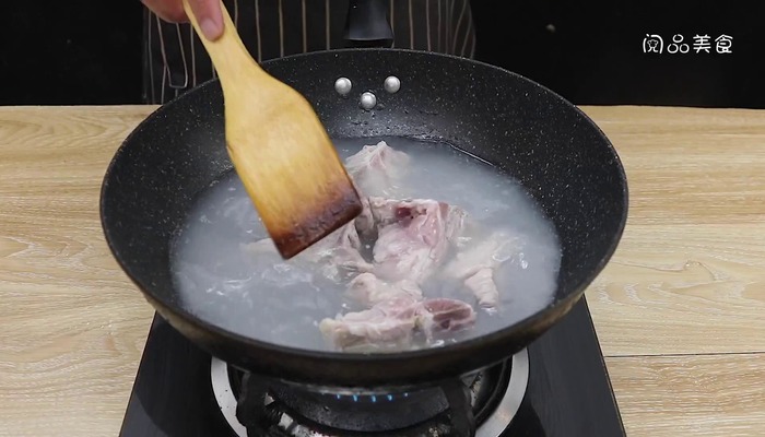 胡萝卜牛骨汤做法步骤：7