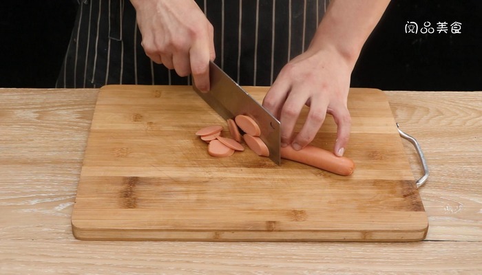 丝瓜炒火腿做法步骤：3