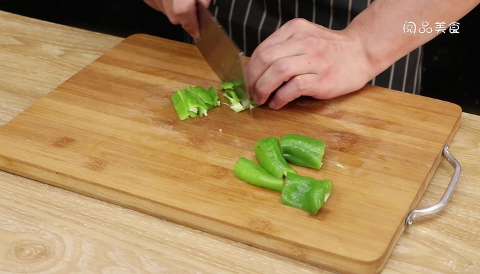 酸辣肚丝汤做法步骤：6